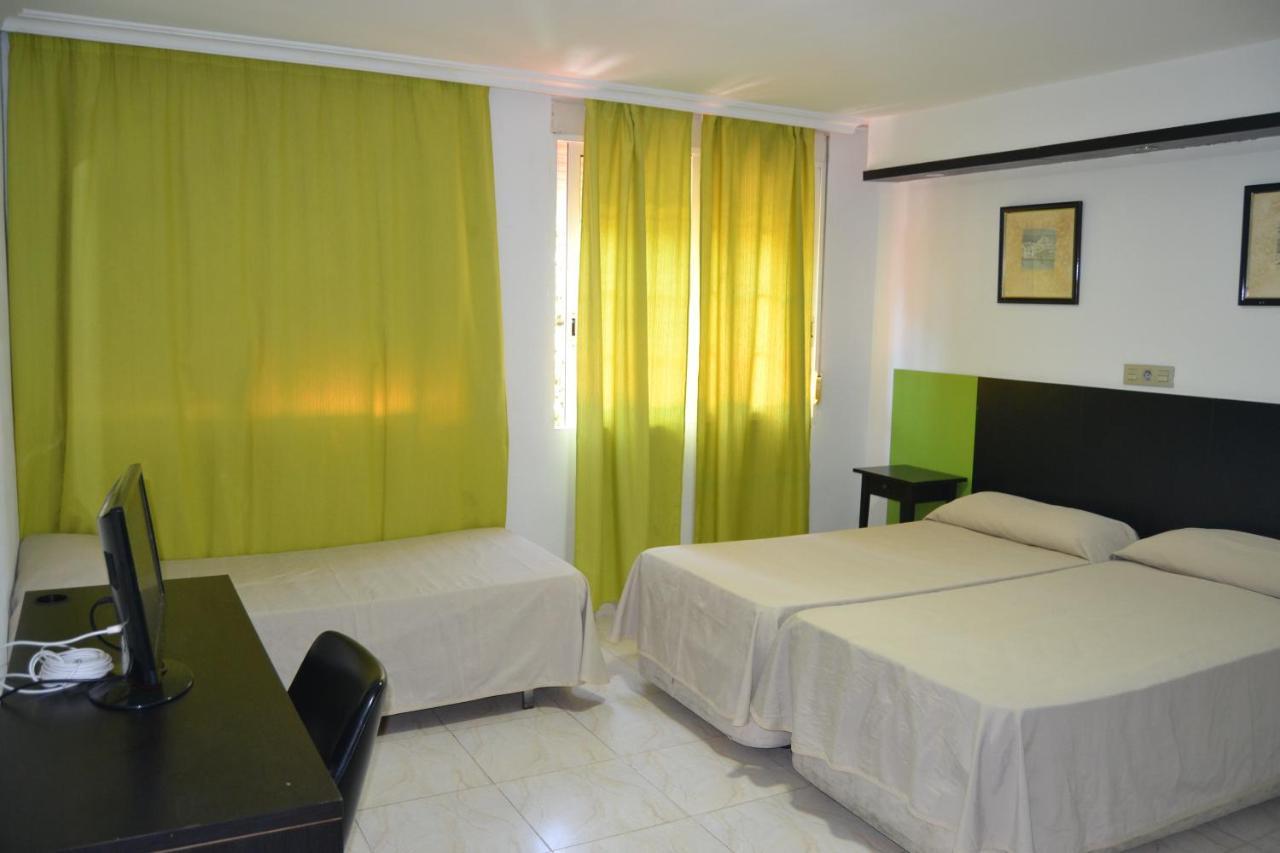 Hotel Miramar La Linea de la Concepcion Exterior foto